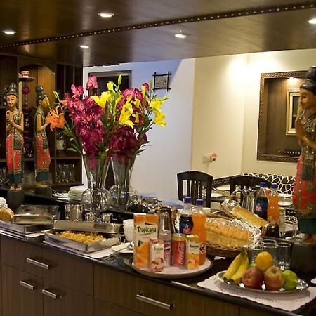 Red Maple Bed & Breakfast New Delhi Ngoại thất bức ảnh